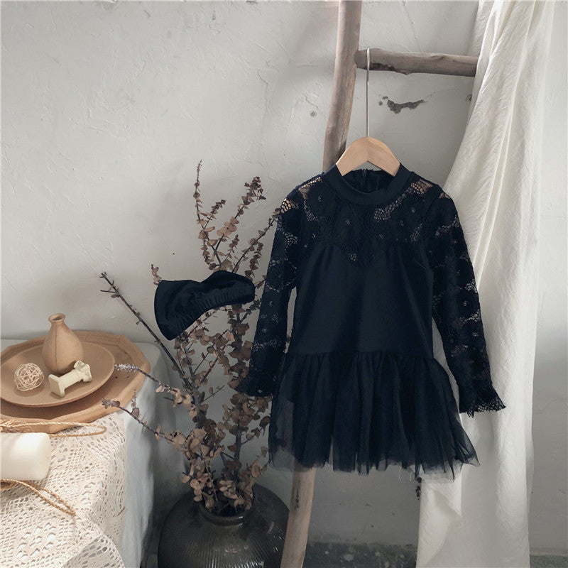 Girl's Summer New Korean-Style Black Lace Swimsuit with Cap