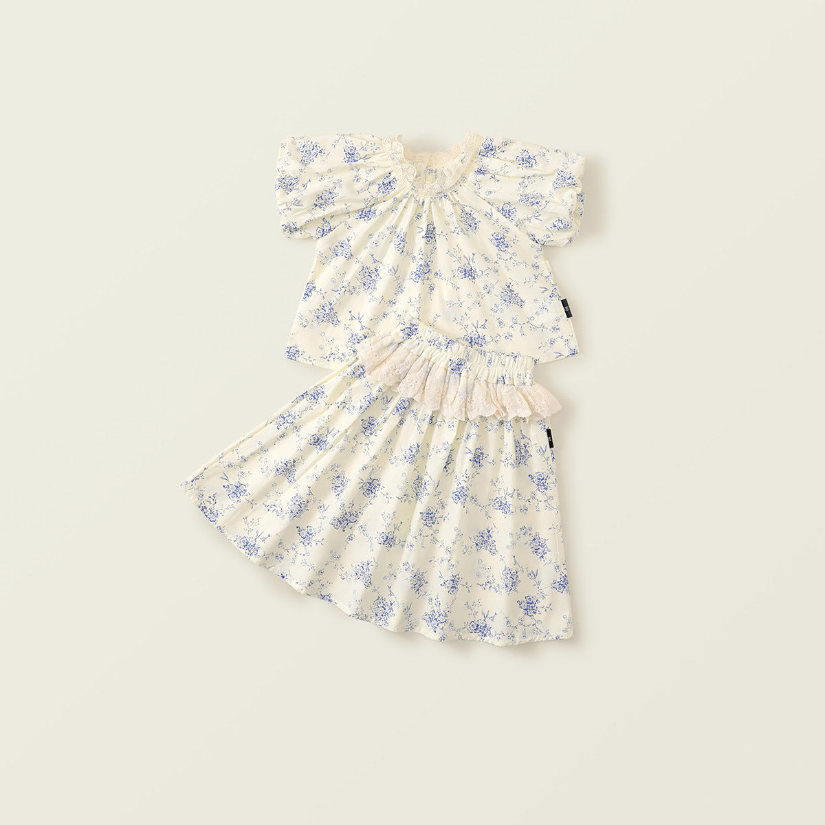 Girl's Lace Trim Set - Toddler's Korean-Style Short-Sleeve Top & Blue Flower Skirt Two-Piece