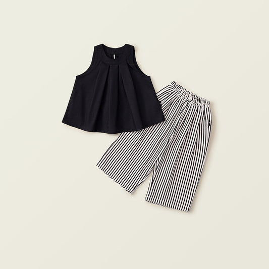 Girl's Sleeveless Striped Set