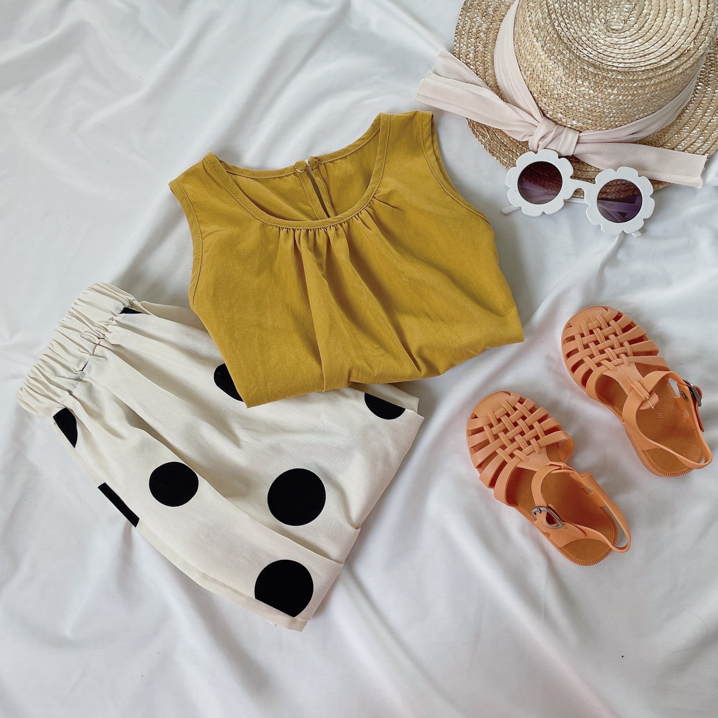 Girl's Sleeveless Vest & Polka Dot Mosquito-Repellent Pants Set