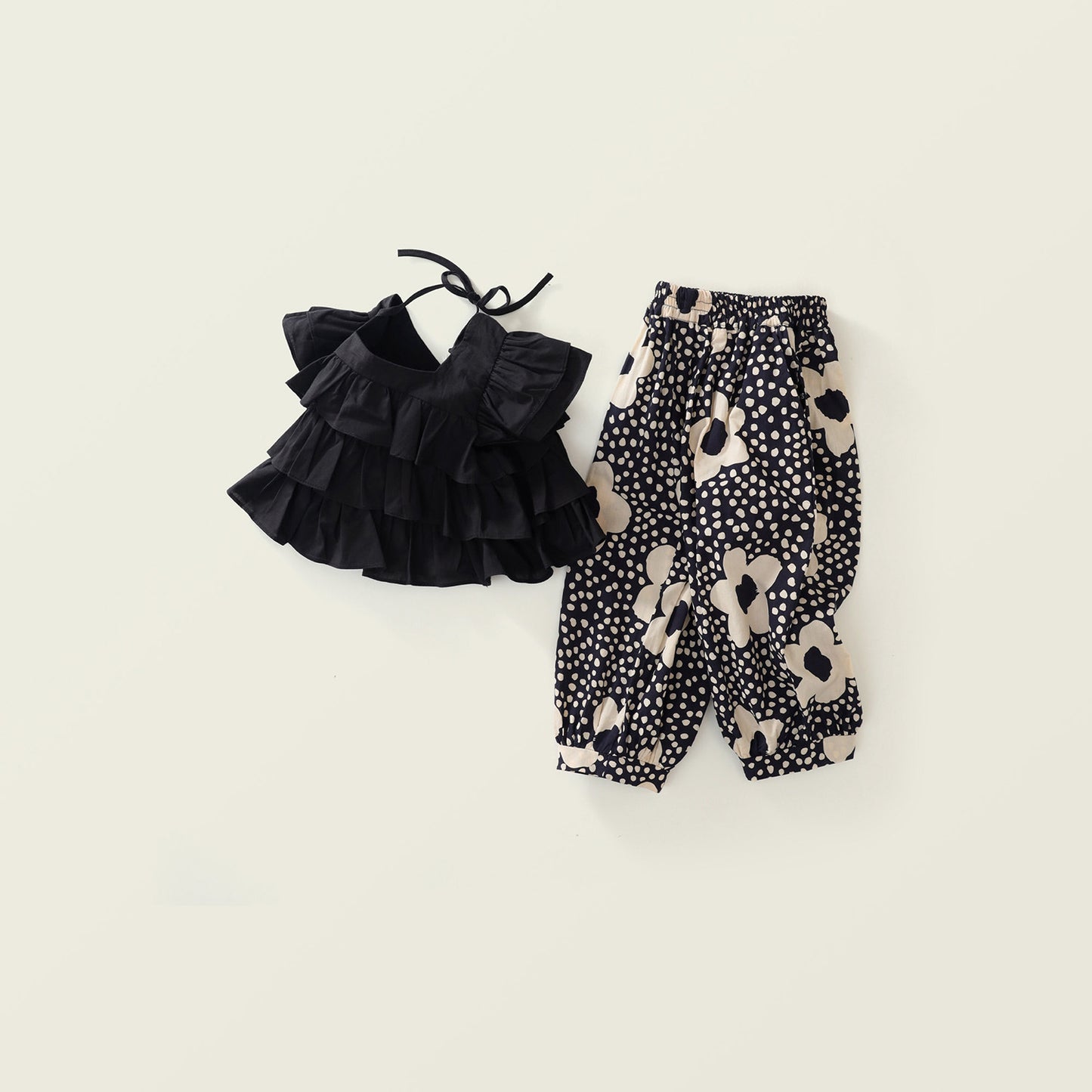 Girl's Two-Piece Set with Flutter Sleeves Top and Flower-Print Anti-Mosquito Pants